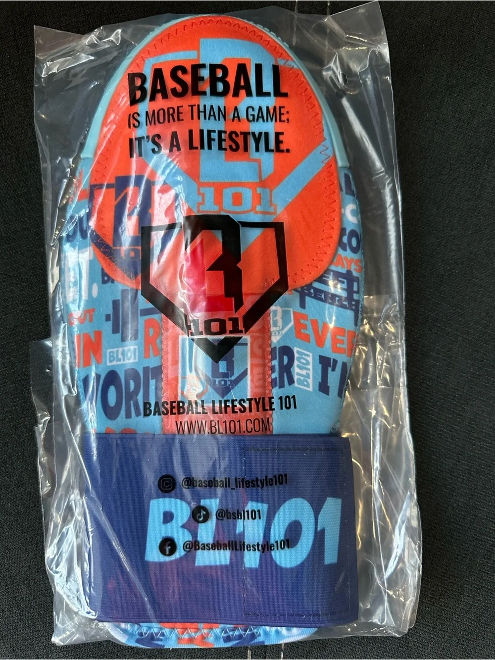 BL101 Sliding Mitt